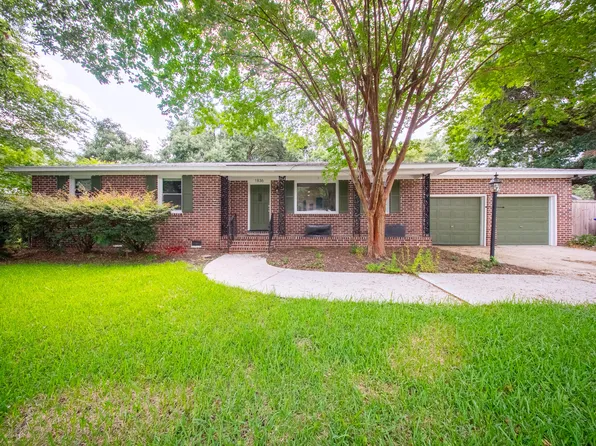 1836 Saint Julian Dr, Charleston, SC 29407