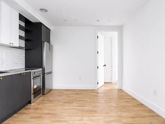 3rd image of 1275 Herkimer St #2A