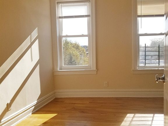 4th image of 55 Corbin Ave APT 41