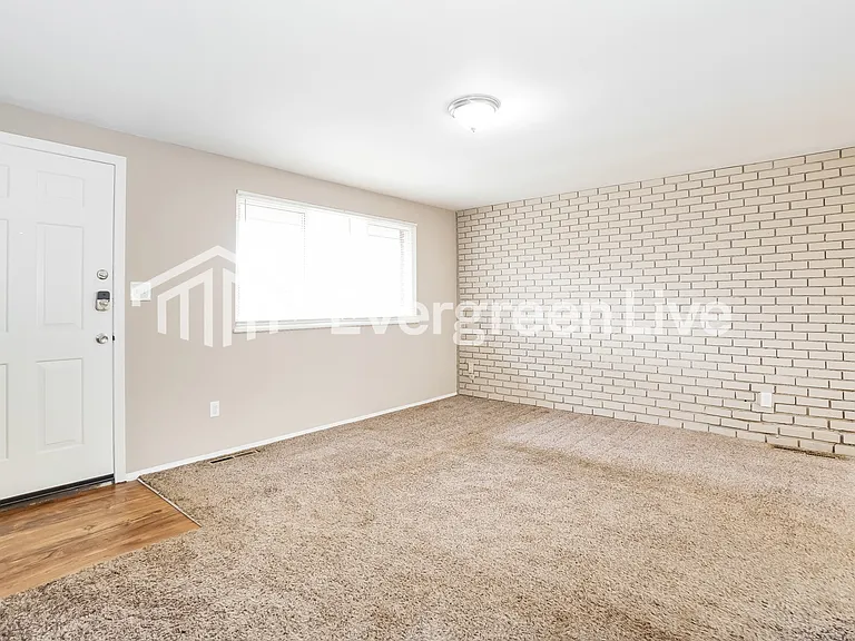 6908 Retton Rd — Photo 4