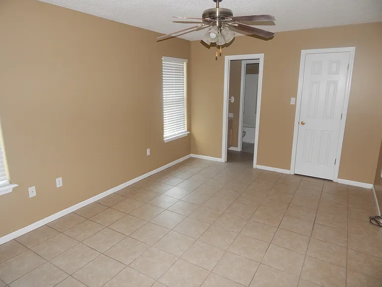 3740 Mulligan Rd — Photo 6