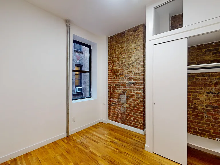 312 E 91st St #1R — Photo 11