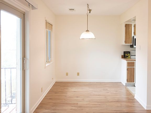 5th image of 8503 Canterbury Sq W #D