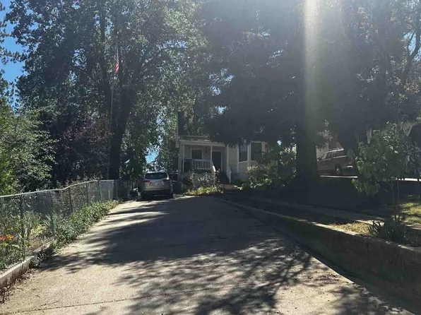 124 Scholtz Ave, Colfax, CA 95713