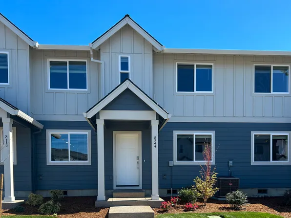 824 Sifuentez Ct, Woodburn, OR 97071