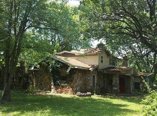 15204 Highway 32, Lebanon, MO 65536