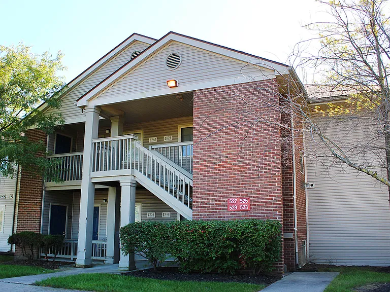 Eagle Crest Apartments — Photo 19