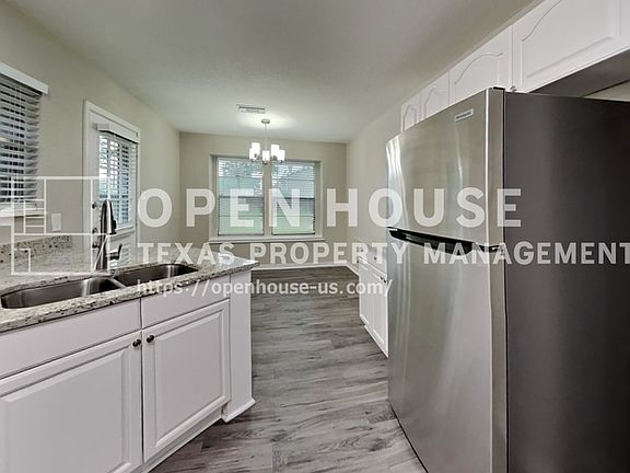 5th image of 21079 Southern Colony Ct