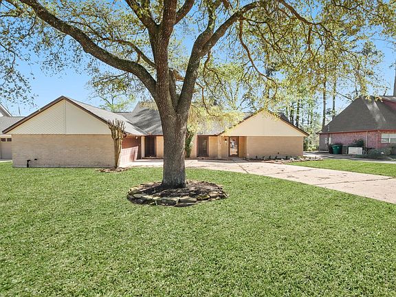 2nd image of 1134 Chestnut Ridge Rd