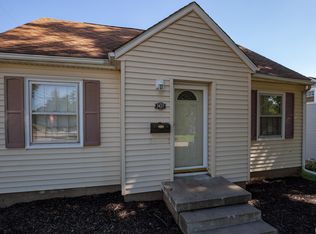 3437 Fillmore Ln, Davenport, IA