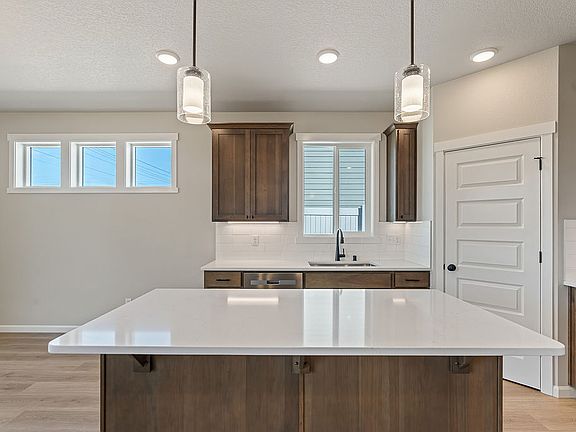 843 L ST NE by Aho Construction