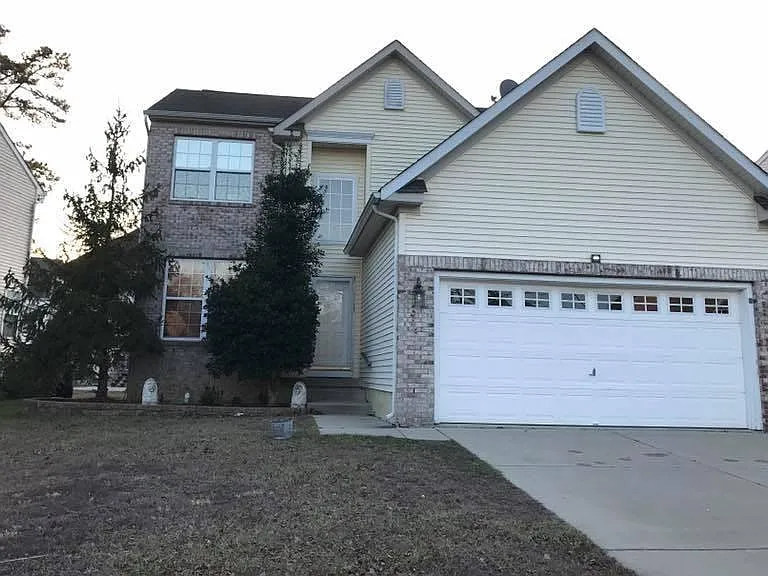 64 Cranberry Dr — Photo 1