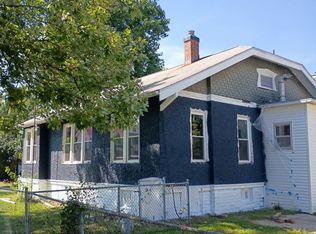 430 S 4th St, Moberly, MO 65270