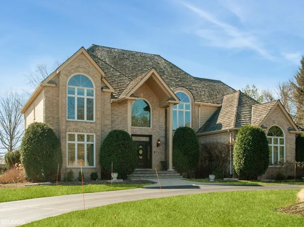 (undisclosed Address), Long Grove, IL 60047