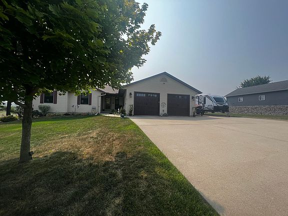 5th image of 101 Whitespire Dr
