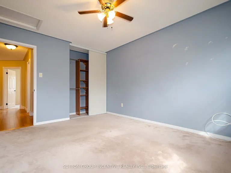38 Harwood Dr #UPPER — Photo 19