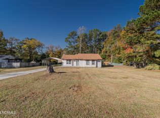 1312 Wolf Swamp Rd, Jacksonville, NC 28546