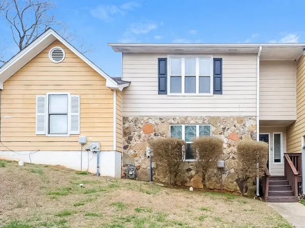 8194 Canyon Forge Dr, Riverdale, GA 30274