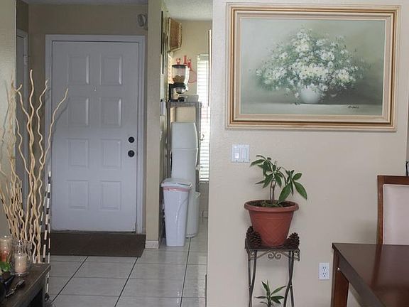 3rd image of 1225 Coral Coast Dr