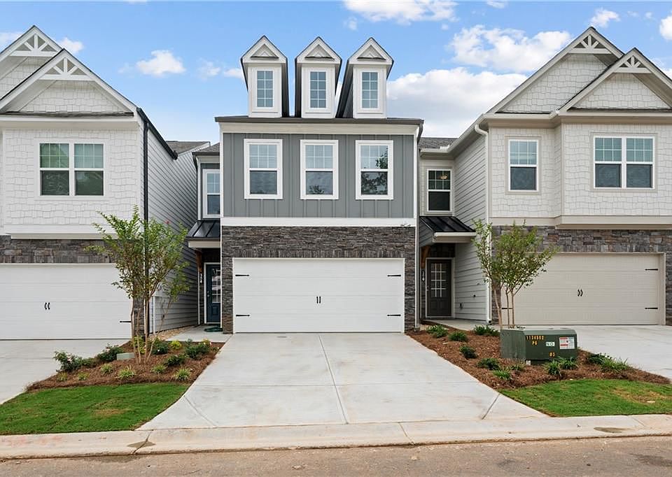 1st image of 304 Whitetail Cir