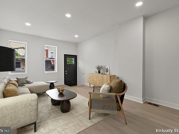 4th image of 2117 Clifton Ave