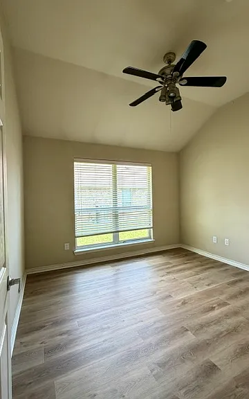 1700 Summerfield Dr — Photo 25