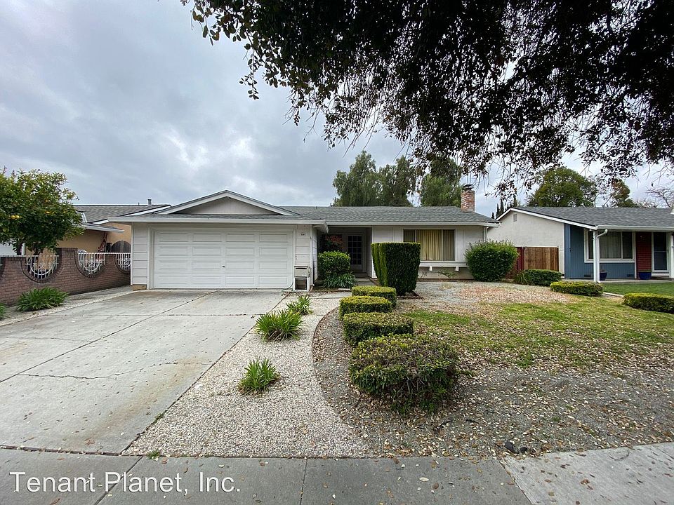 1st image of 4607 Thornhaven Way