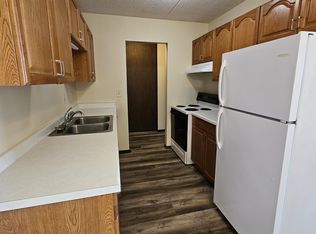 200 Madison St #206, Anoka, MN 55303