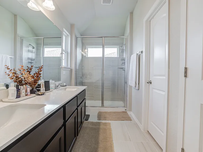 224 Stein Rd — Photo 37
