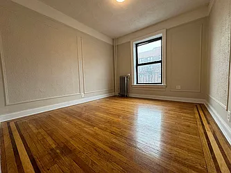 Rented by Hillel Realty Group