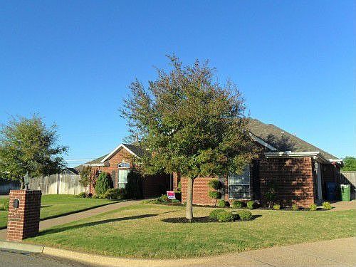 2nd image of 1316 Darbyton Dr