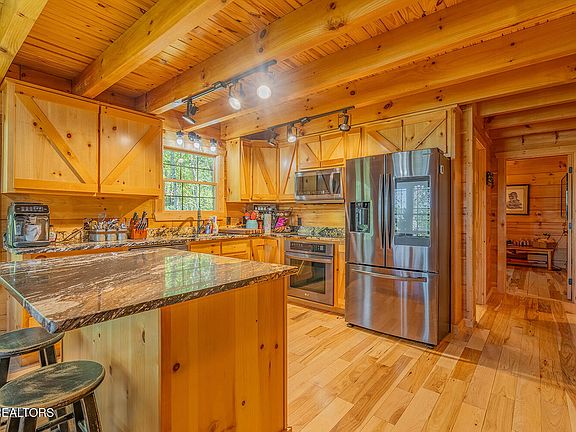 12th image of this home