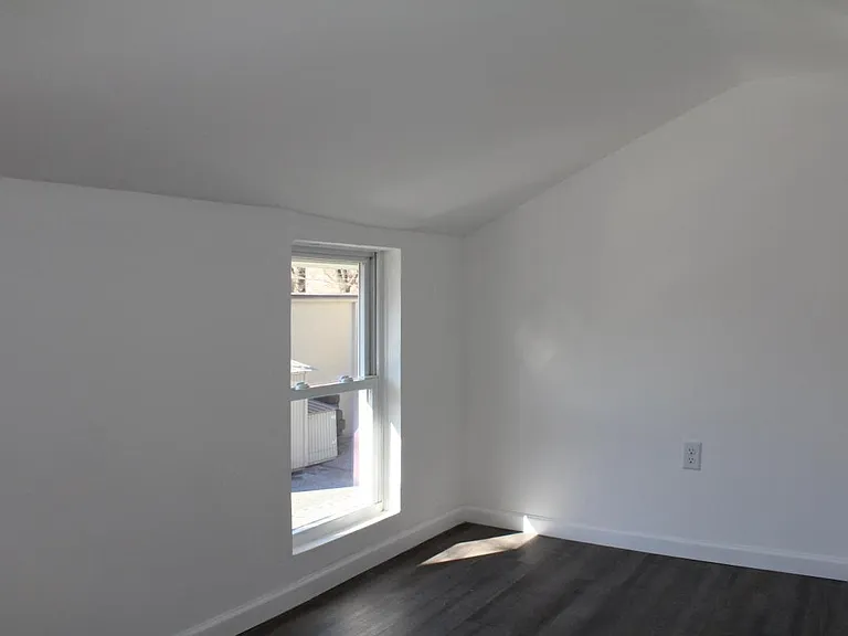 2640 Duke St #A — Photo 10