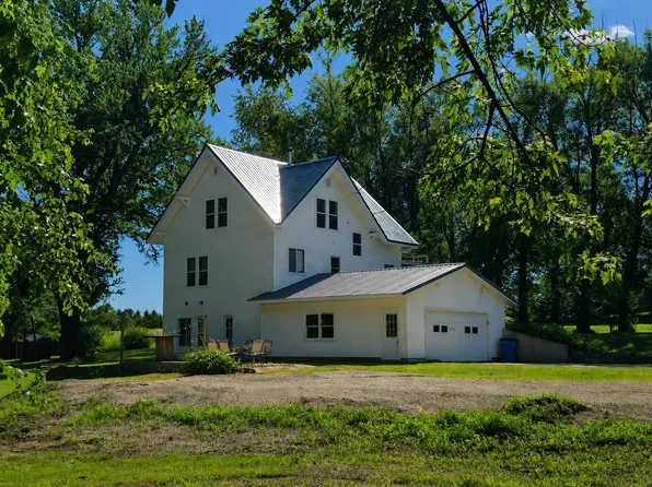 1563 Piedmont Ave, Tripoli, IA 50676