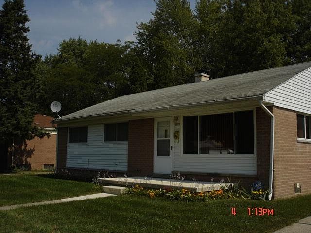 1st image of 1505 Gattegno St