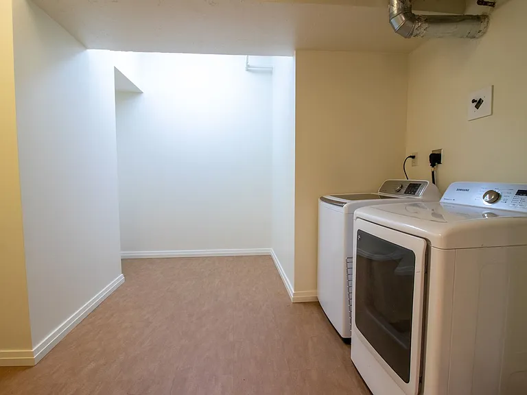 500 106th Ave NE #913 — Photo 7