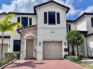 3368 W 108th St, Hialeah, FL 33018