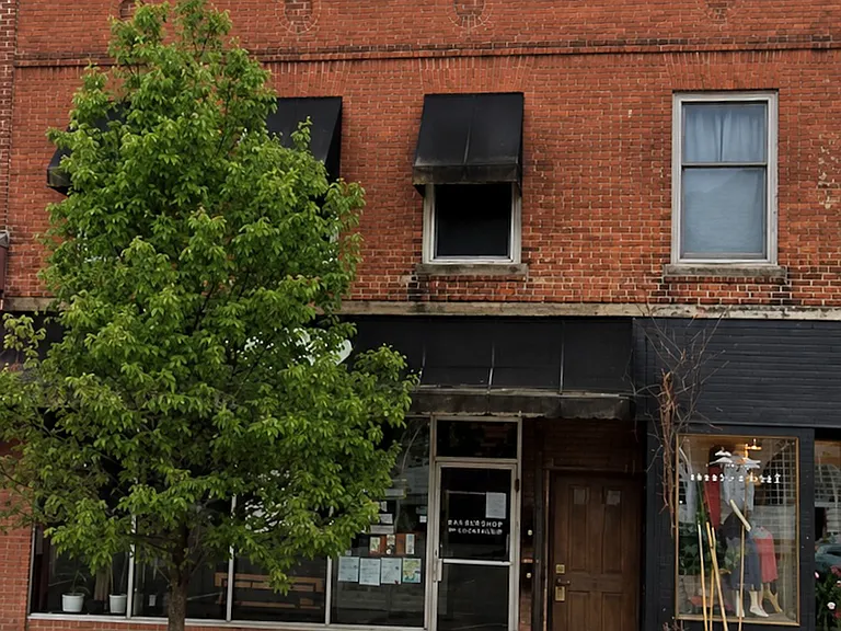 113 S Saginaw St #B — Photo 11