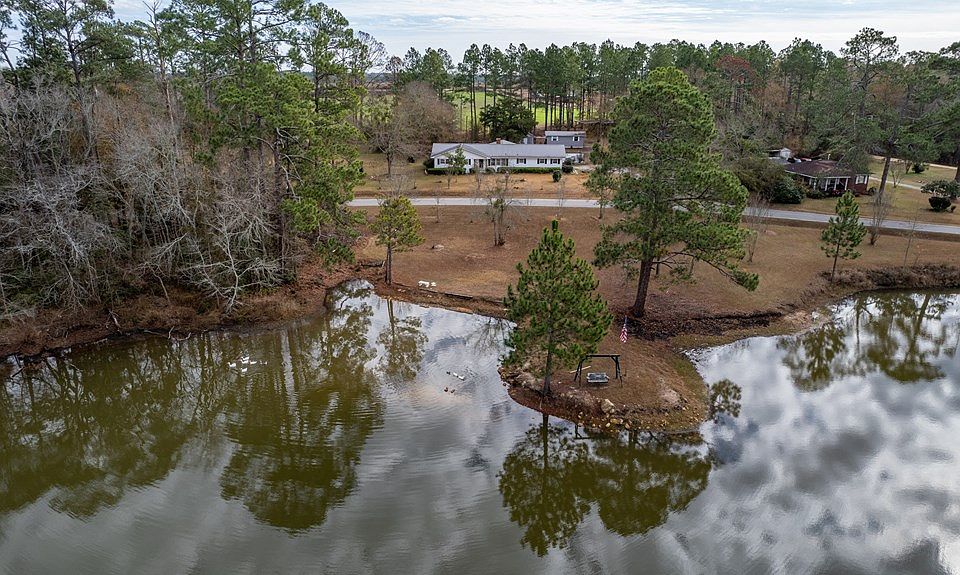 132 Silver Lake Cir, Sylvester, GA 31791 Zillow