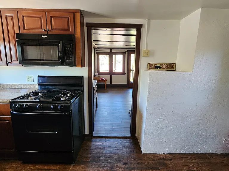 809 Talmadge Rd — Photo 10