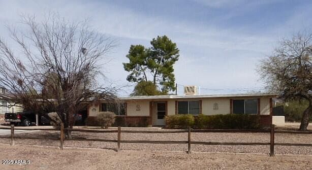 1st image of 409 S MOUNTAIN VIEW Drive