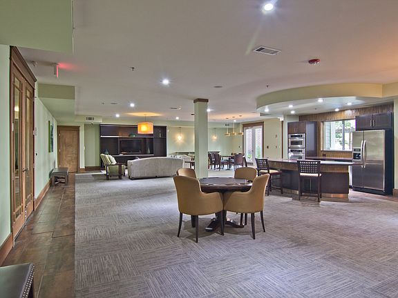2nd image of 2200 Parklake Dr NE APT 1207