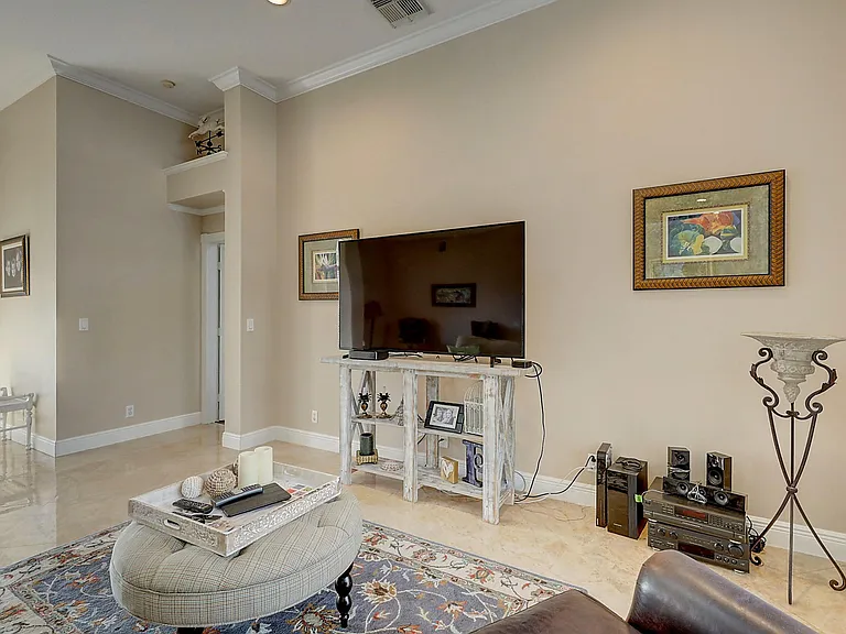 10207 Allamanda Blvd — Photo 10