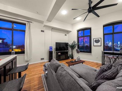 518 Gregory Ave #C402, Weehawken, NJ, 07086