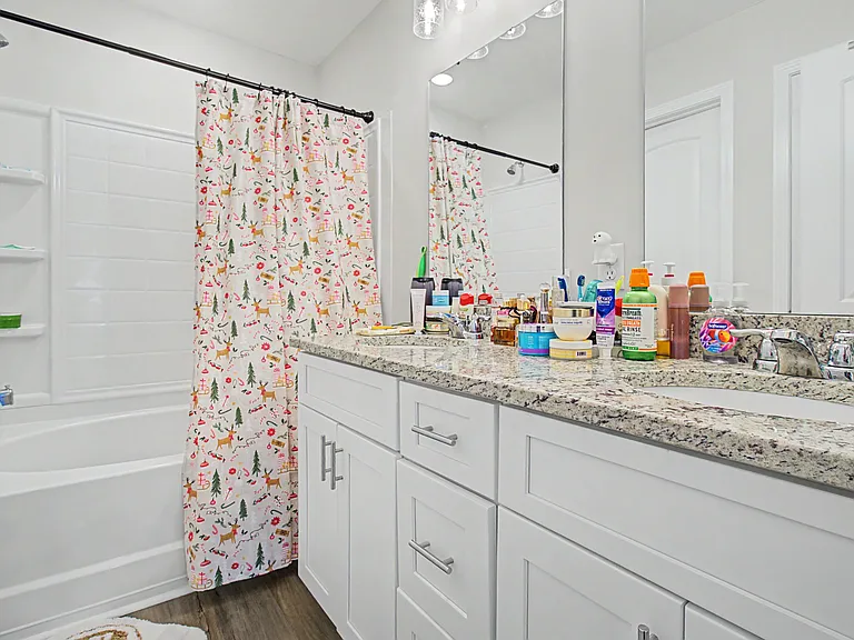 106 Heirloom Rd — Photo 22