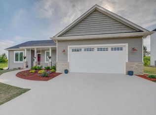 3705 Tanglewood Place, Janesville, WI 53546