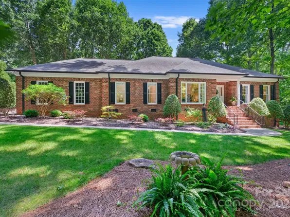 5008 Saddle Horn Trl, Matthews, NC 28104