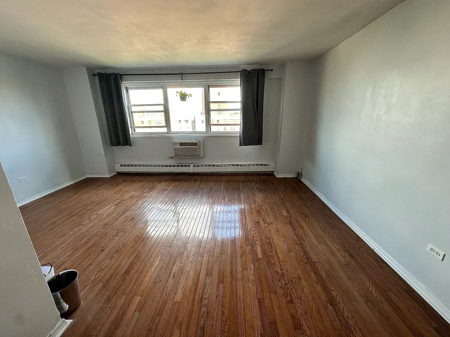 191 Willoughby Street — Photo 1