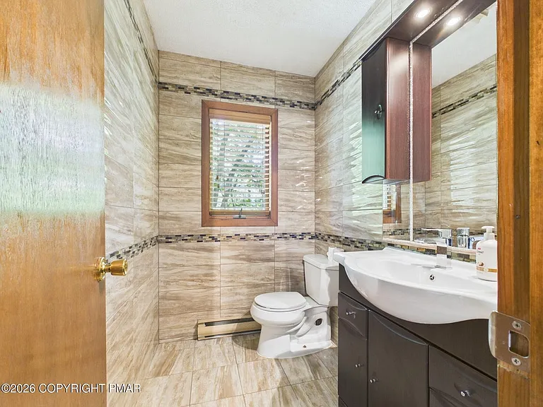 4167 Forest Dr — Photo 17