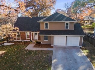 10809 W 100th Pl, Overland Park, KS 66214